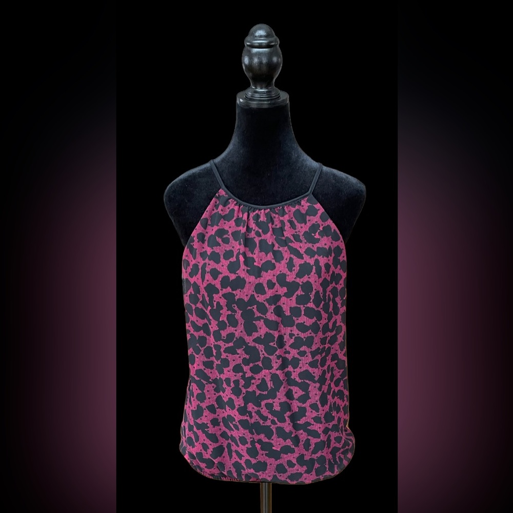Express: Halter Top - Picture 5 of 16